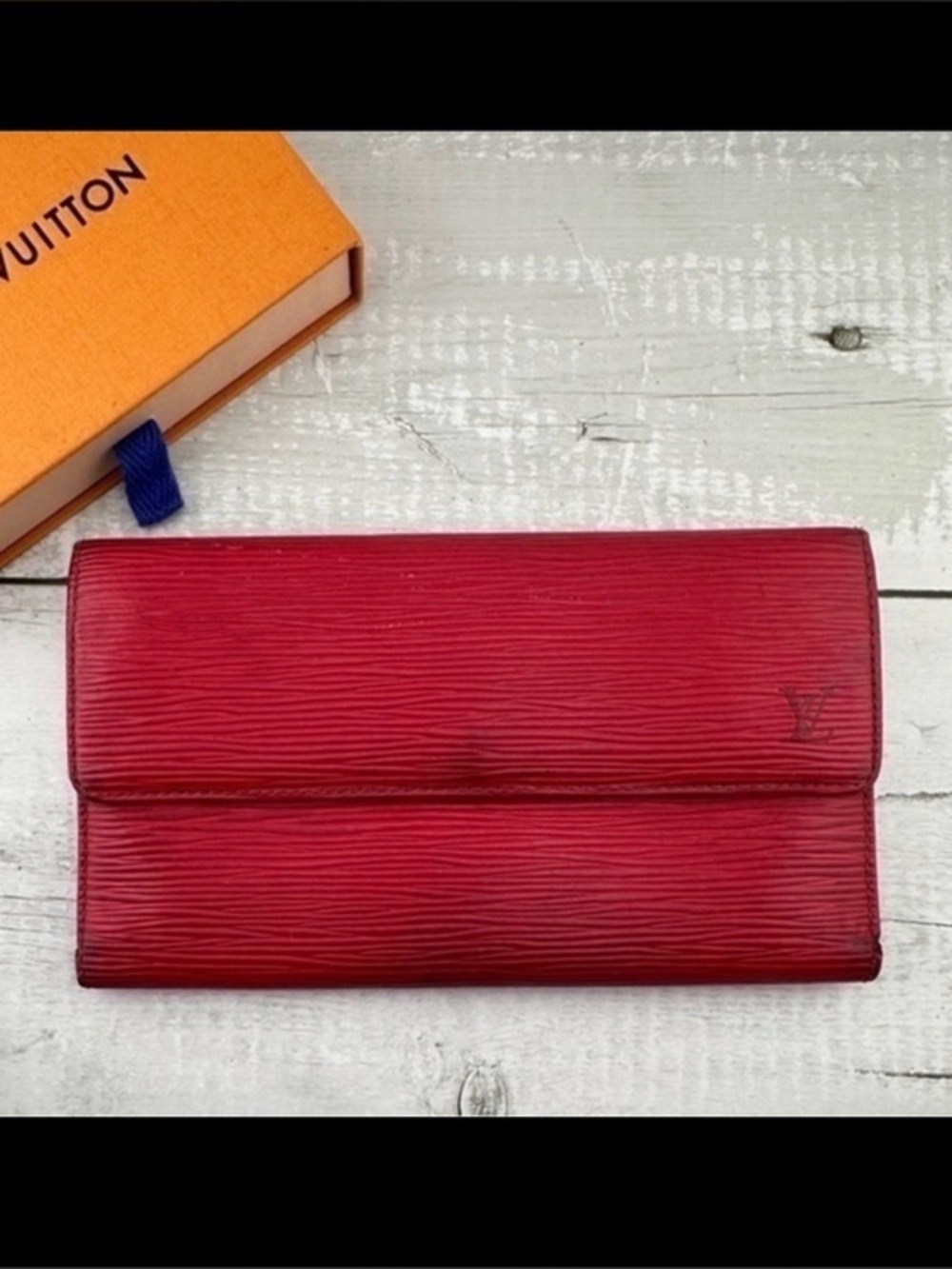 AUTHENTIC Sarah Wallet. Red Epi leather.